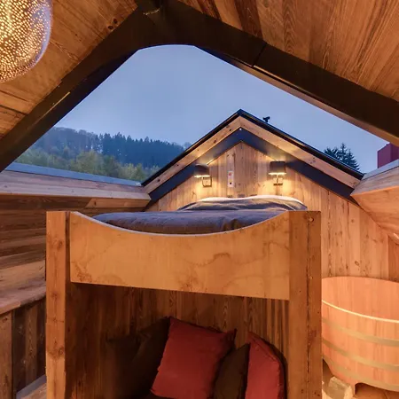 Aparthotel Les De Rensiwez