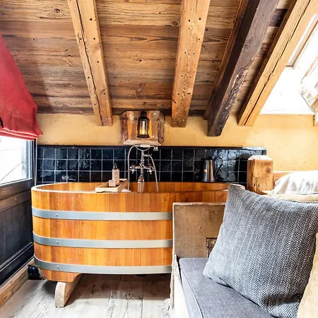 Les De Rensiwez Aparthotel Mabompre