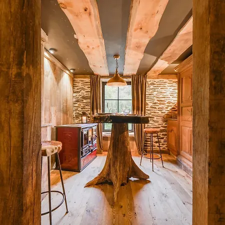 Les De Rensiwez Aparthotel Mabompre