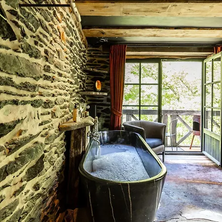 Aparthotel Les De Rensiwez Mabompre