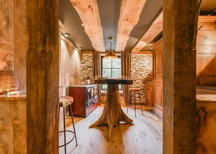 Les De Rensiwez Appart hôtel Mabompre